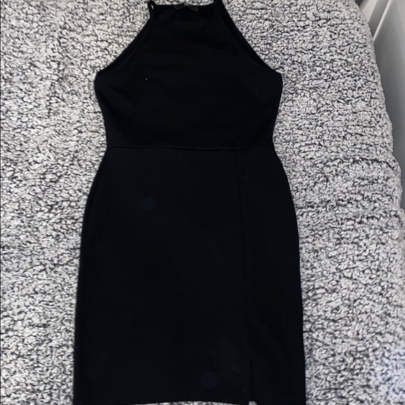 dress - Picture 1 of 2